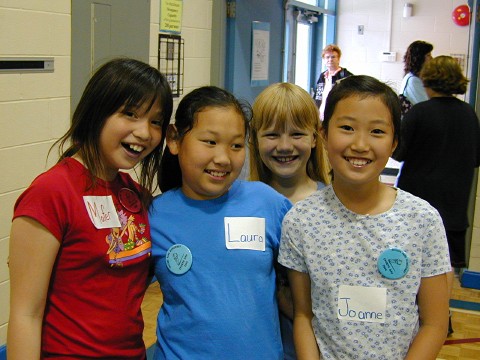 Mafer, Laura, Rebecca, and Joanne