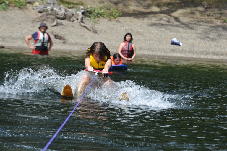 Waterskiing