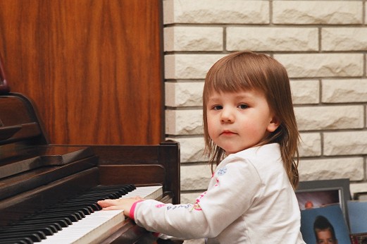 Jessica at the piano