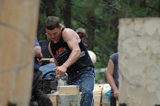 Chainsaw Carver